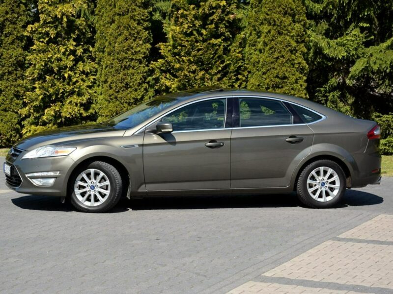 Ford Mondeo Hatchback Titanium Ledy Blis Szyber Navi Convers 2xParkt Wentylacja Mk4 (2007-2014)