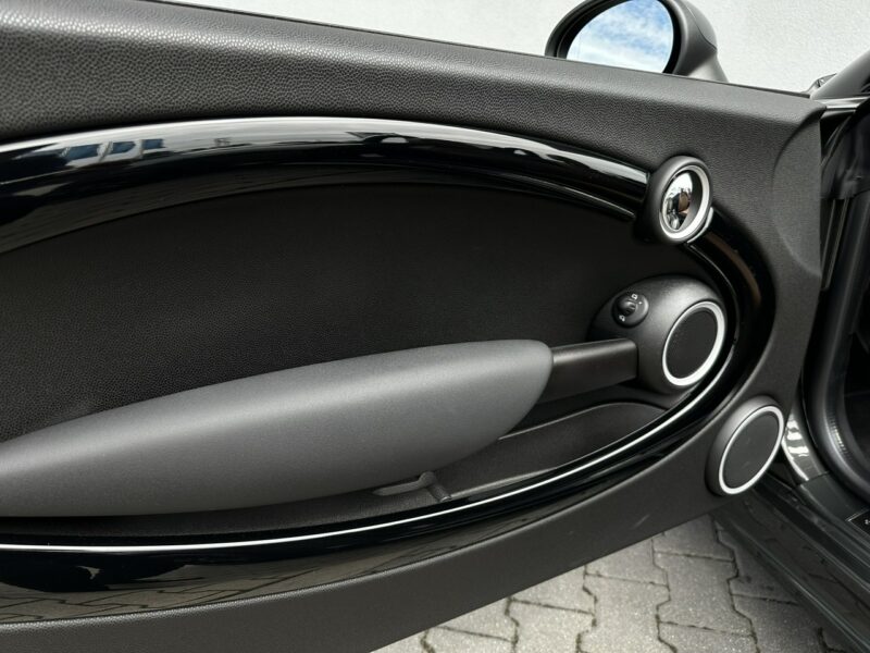 Mini John Cooper Works Roadster, 211KM, Stan kolekcjonerski, Manual, harman/kardon