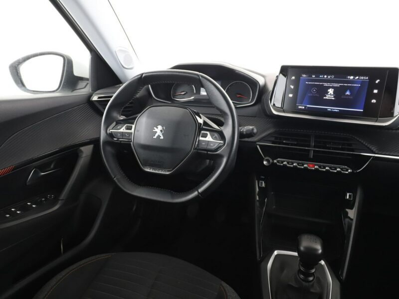 Peugeot 2008 navi kamera i czujniki parkowania klima auto II (2019-)