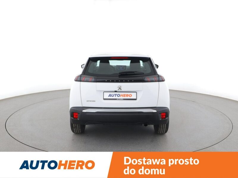 Peugeot 2008 navi kamera i czujniki parkowania klima auto II (2019-)