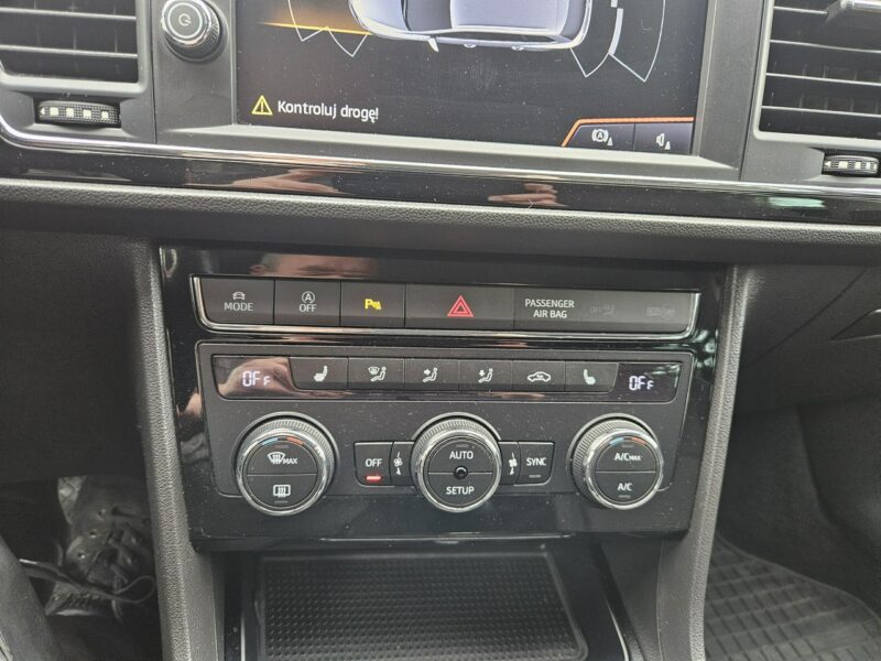 Seat Leon FR / Niski przebieg / Nawigacja / Klimatronic / Tempomat / 6 biegów III (2012-)
