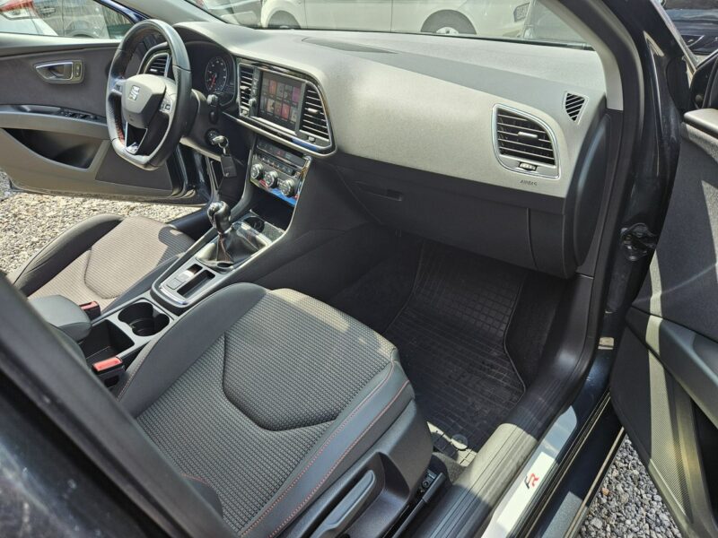 Seat Leon FR / Niski przebieg / Nawigacja / Klimatronic / Tempomat / 6 biegów III (2012-)
