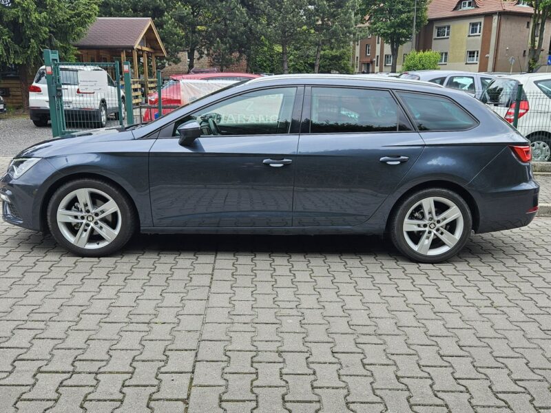 Seat Leon FR / Niski przebieg / Nawigacja / Klimatronic / Tempomat / 6 biegów III (2012-)