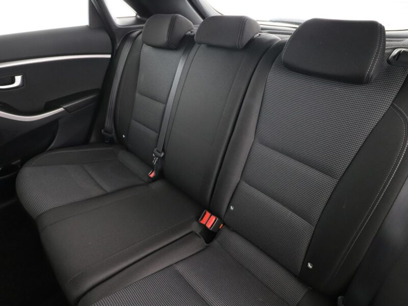Hyundai i30 LIFT 1.6 120KM klima PDC tempomat grzana kierownica ks.serwisowa II (2012 - 2016)