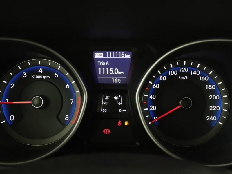 Hyundai i30 LIFT 1.6 120KM klima PDC tempomat grzana kierownica ks.serwisowa II (2012 - 2016)