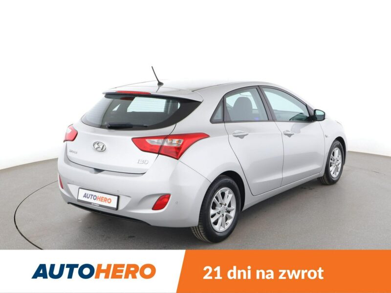 Hyundai i30 LIFT 1.6 120KM klima PDC tempomat grzana kierownica ks.serwisowa II (2012 - 2016)