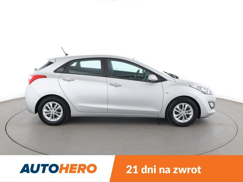 Hyundai i30 LIFT 1.6 120KM klima PDC tempomat grzana kierownica ks.serwisowa II (2012 - 2016)