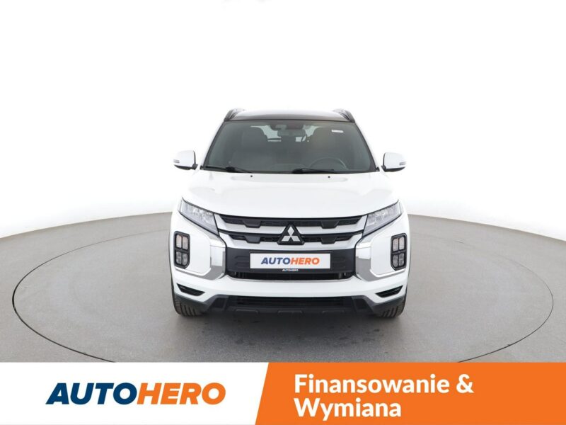 Mitsubishi ASX automat panorama navi kamera tempomat klima-auto Bluetooth