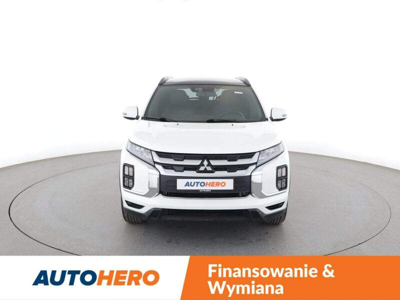 Mitsubishi ASX automat panorama navi kamera tempomat klima-auto Bluetooth