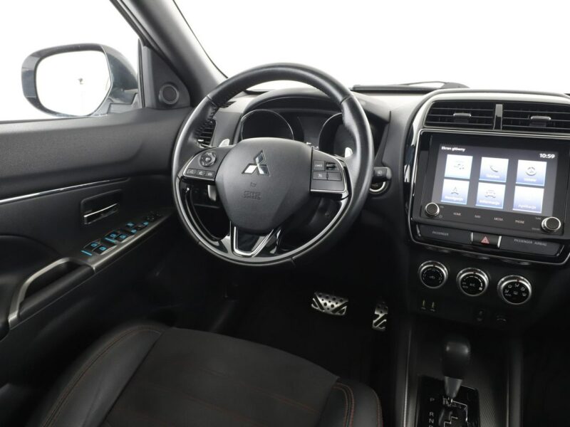 Mitsubishi ASX automat panorama navi kamera tempomat klima-auto Bluetooth