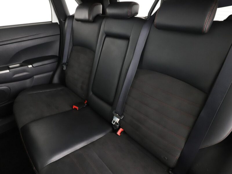 Mitsubishi ASX automat panorama navi kamera tempomat klima-auto Bluetooth