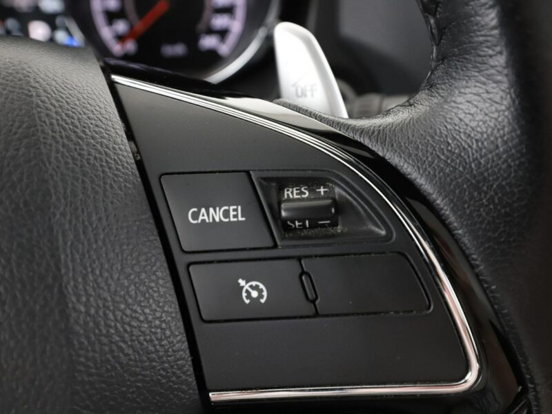 Mitsubishi ASX automat panorama navi kamera tempomat klima-auto Bluetooth