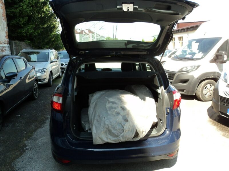 Ford C-Max sprzedan Forda C-MAXA II (2010-)