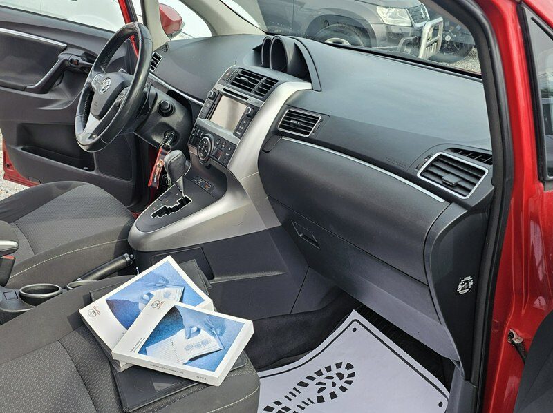 Toyota Verso -SPRZEDANY- Salon PL,Automat,7-OS,Perłowy, GWARANCJA -Automi-x.pl