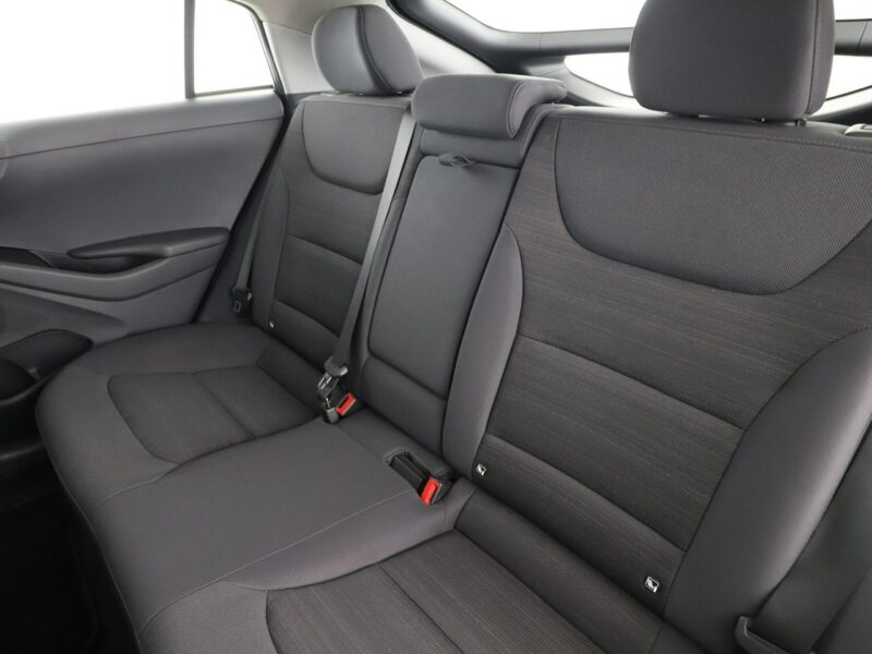 Hyundai IONIQ hybryda kamera ACC Bluetooth klima-auto