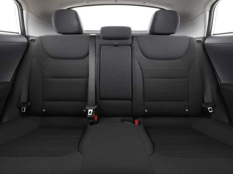 Hyundai IONIQ hybryda kamera ACC Bluetooth klima-auto