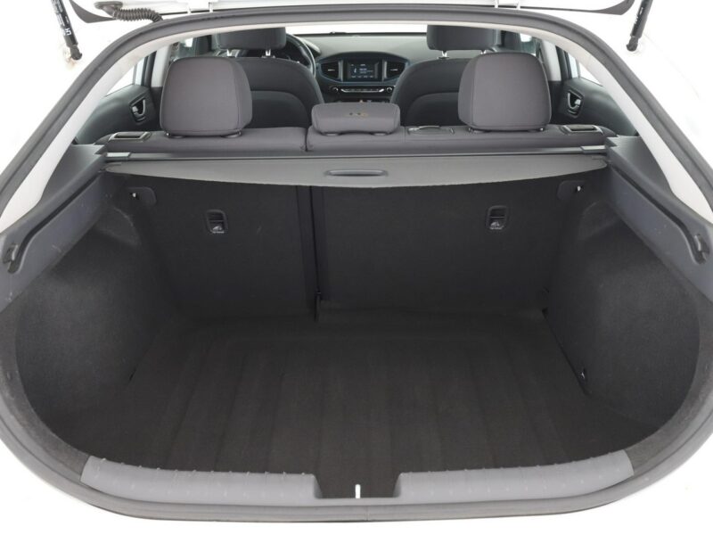 Hyundai IONIQ hybryda kamera ACC Bluetooth klima-auto