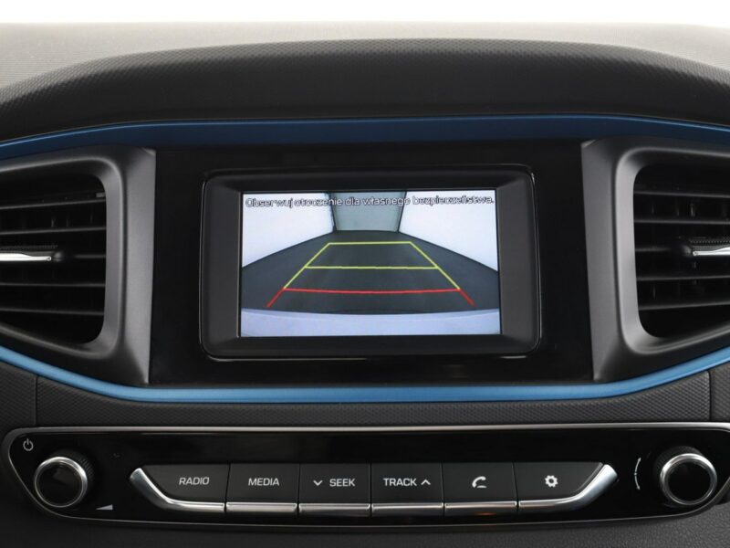 Hyundai IONIQ hybryda kamera ACC Bluetooth klima-auto