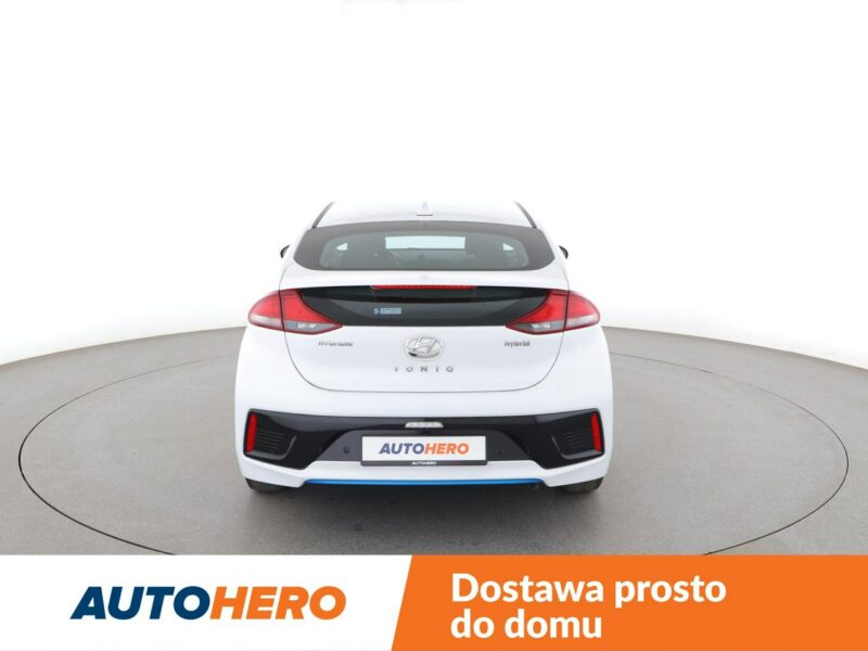 Hyundai IONIQ hybryda kamera ACC Bluetooth klima-auto