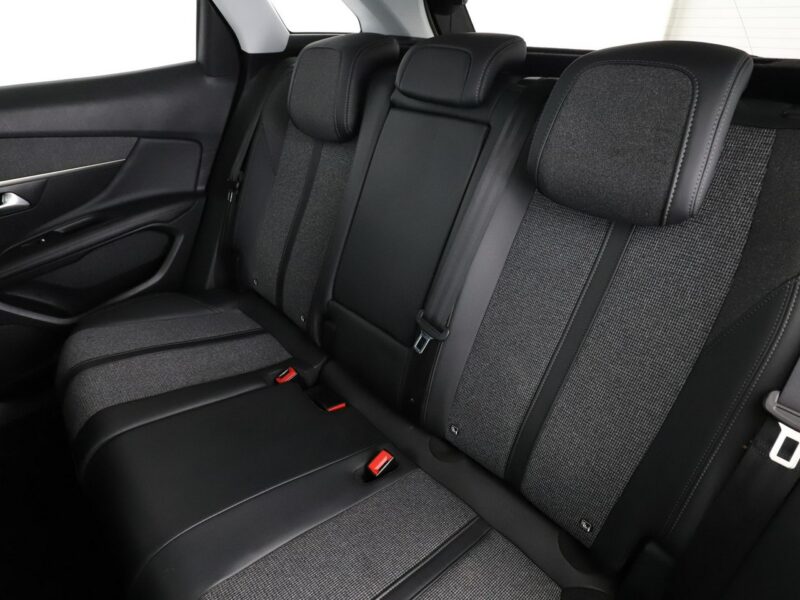 Peugeot 3008 GRATIS! Pakiet Serwisowy o wartości 1400 zł! II (2016-)