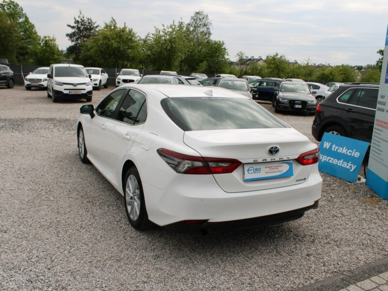 Toyota Camry 2.5 Hybrid e-CTV Comfort F-vat Kamera Gwarancja IX (2018-)