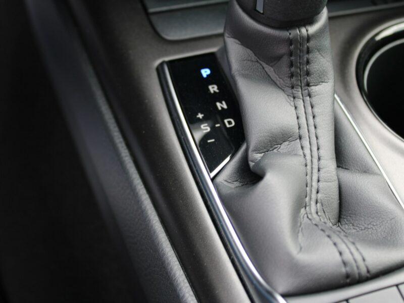 Toyota Camry 2.5 Hybrid e-CTV Comfort F-vat Kamera Gwarancja IX (2018-)