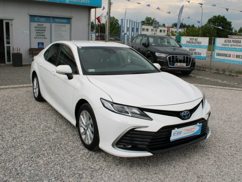 Toyota Camry 2.5 Hybrid e-CTV Comfort F-vat Kamera Gwarancja IX (2018-)