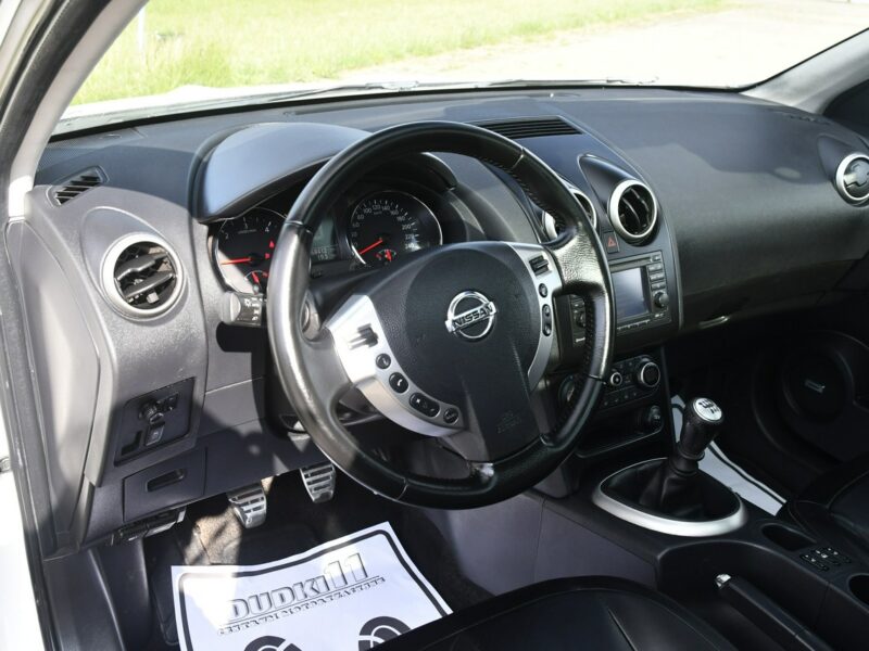 Nissan Qashqai 2.0DCI Navi.Kam.Cof.Navigacja.Tempomat.BOSE.Panorama Dach.OKAZJA I (2007-2013)