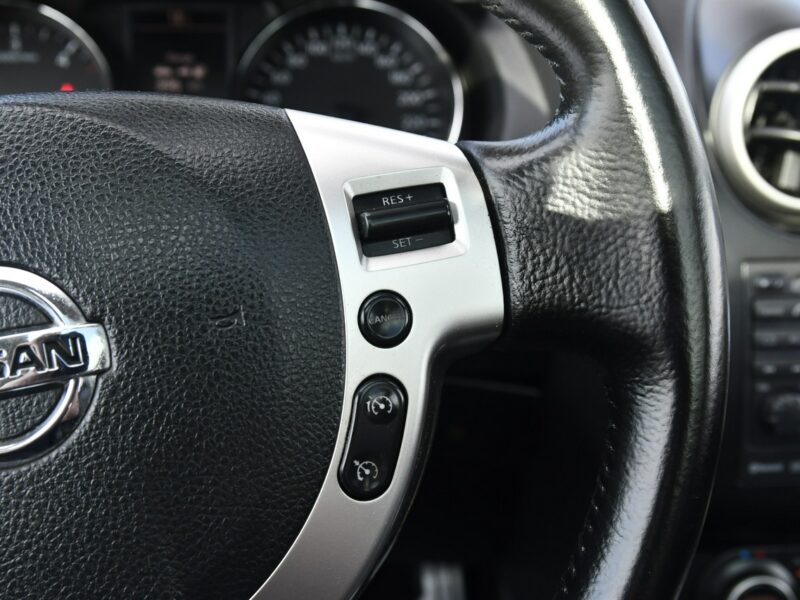 Nissan Qashqai 2.0DCI Navi.Kam.Cof.Navigacja.Tempomat.BOSE.Panorama Dach.OKAZJA I (2007-2013)
