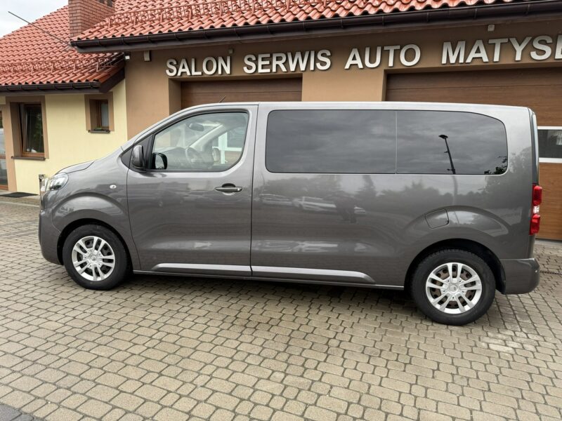 Citroen SpaceTourer 2,0 HDi 150KM Klimatroni Navi HUD Kamera 360* Serwis 9os