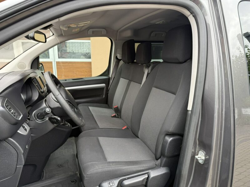 Citroen SpaceTourer 2,0 HDi 150KM Klimatroni Navi HUD Kamera 360* Serwis 9os