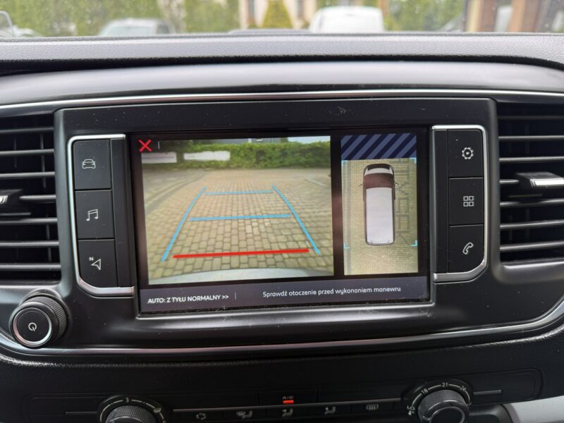 Citroen SpaceTourer 2,0 HDi 150KM Klimatroni Navi HUD Kamera 360* Serwis 9os