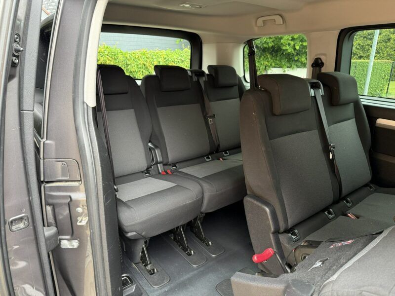 Citroen SpaceTourer 2,0 HDi 150KM Klimatroni Navi HUD Kamera 360* Serwis 9os