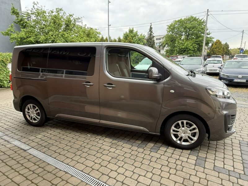 Citroen SpaceTourer 2,0 HDi 150KM Klimatroni Navi HUD Kamera 360* Serwis 9os