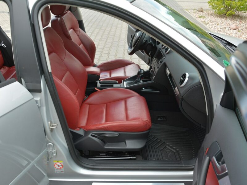 Audi A3 Lift __ DSG Panorama Skóry Duża Navi DRL Alu 17 z Niemiec 8P (2003-2012)