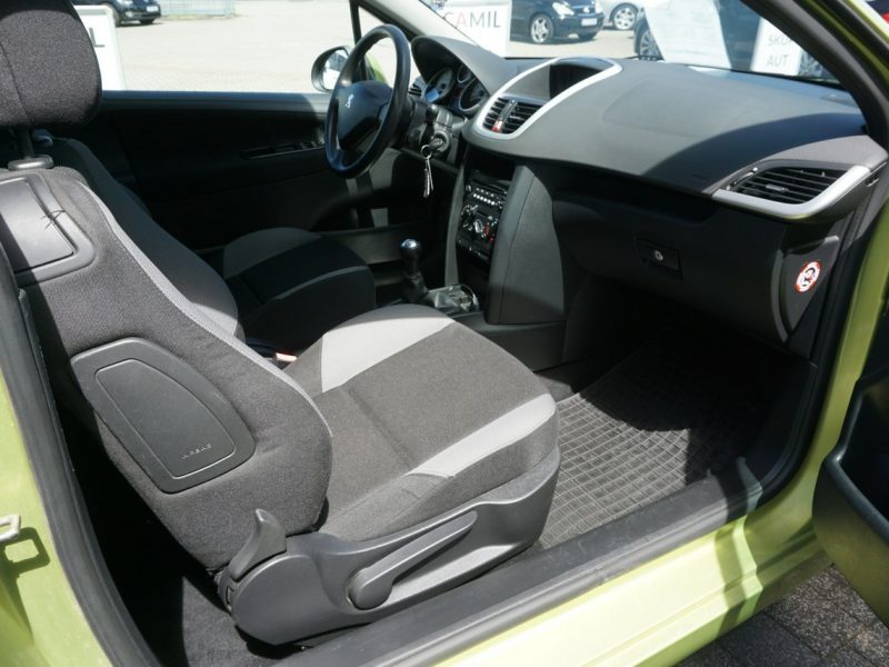 Peugeot 207 zarejestrowany, ubezpieczony