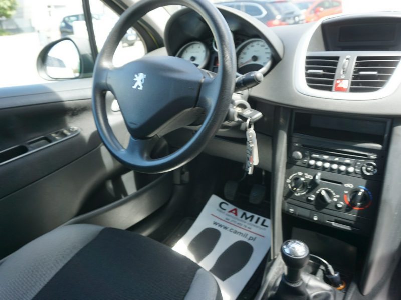 Peugeot 207 zarejestrowany, ubezpieczony