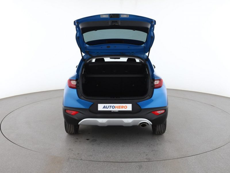 Kia Stonic kamera Bluetooth klima tempomat niski przebieg