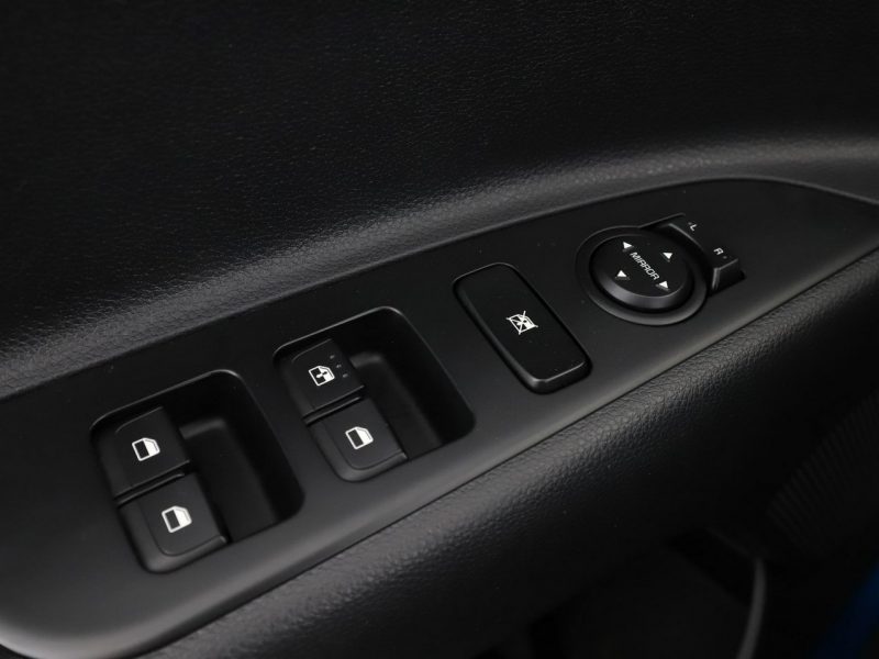 Kia Stonic kamera Bluetooth klima tempomat niski przebieg