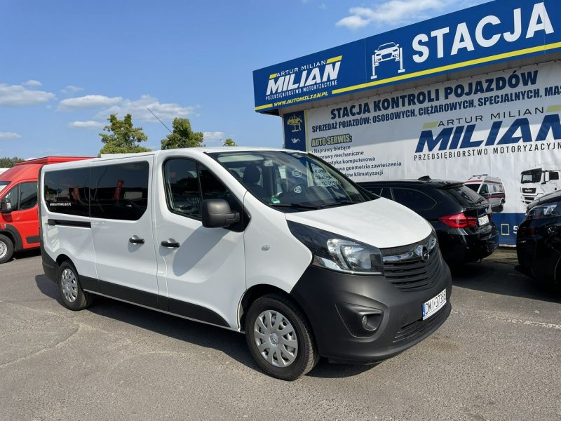 Opel Vivaro Vivaro dla Niepełnosprawnych Inwalida Rampa na 2 Wózki 2019 II (2014-2019)