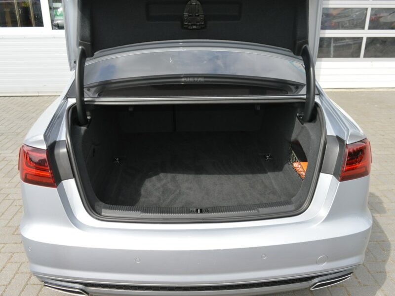Audi A6 S-Line 2.0 TDI Ultra S-Tronic 100% bezwypadkowy Matrix Navi 176tys.km C7 (2011-)
