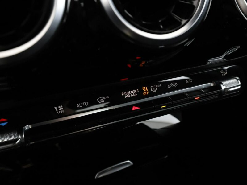 Mercedes A 180 A180d automat skóra navi kamera LED tempomat W177 (2018-)