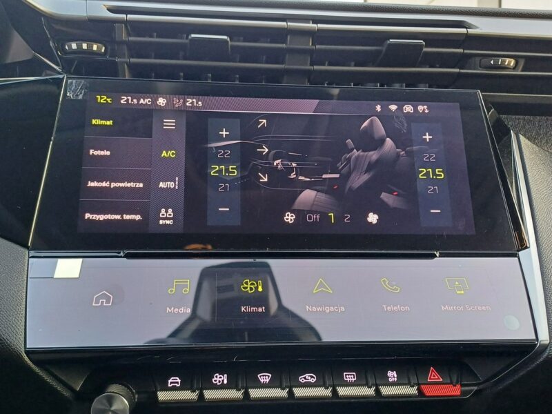Peugeot 408 R4 1.6l PHEV 225 KM Plug-In Hybrid Przebieg: 9800 km