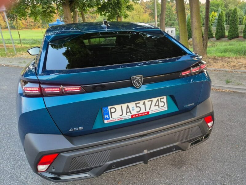 Peugeot 408 R4 1.6l PHEV 225 KM Plug-In Hybrid Przebieg: 9800 km