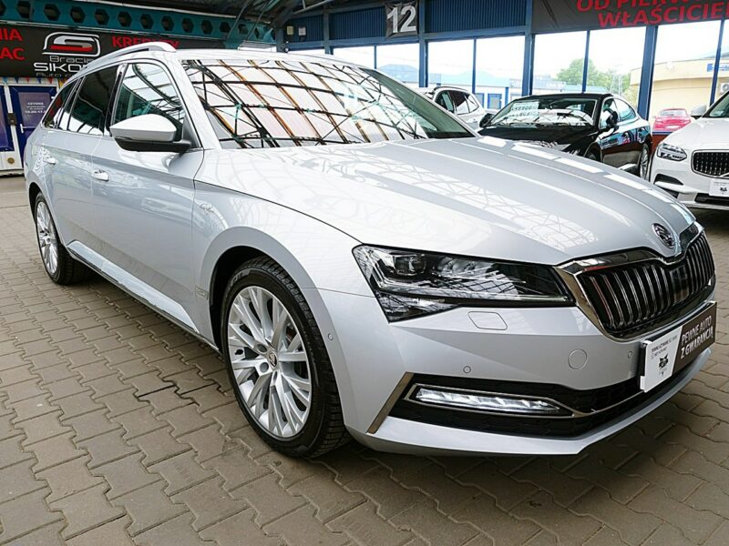 Škoda Superb Laurin&Klement AUTOMAT ACC GWARANCJA 1wł Kraj Bezwyp Serwisowany F23% III (2015-2023)