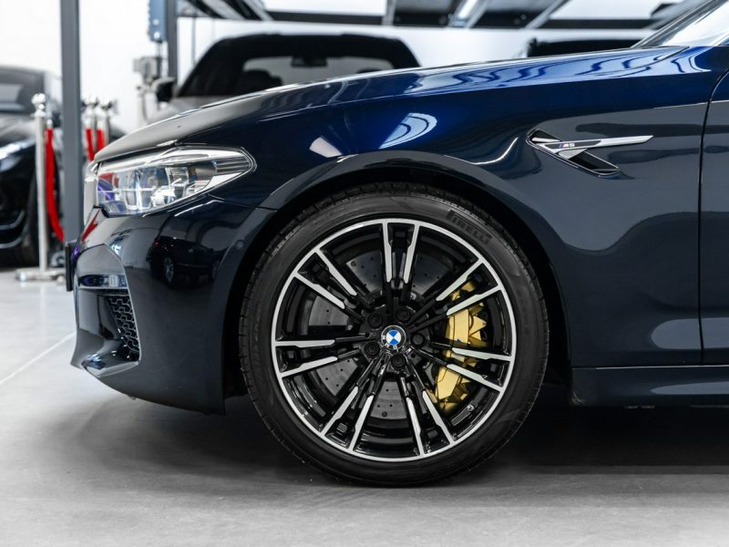 BMW M5 Salon Polska. Ceramika, Bowers, Karbon. Masaże. FV23% F90
