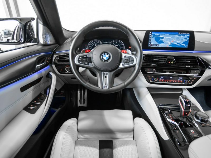 BMW M5 Salon Polska. Ceramika, Bowers, Karbon. Masaże. FV23% F90