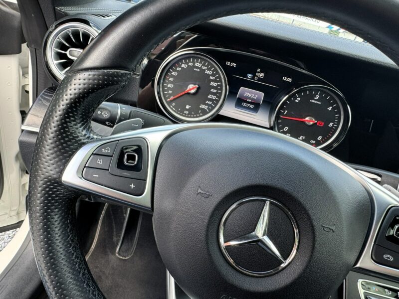 Mercedes E 220 Polski Salon, Pełny serwis, Panorama dach, Kamera cofania, LED, AMG W213 (2016-)
