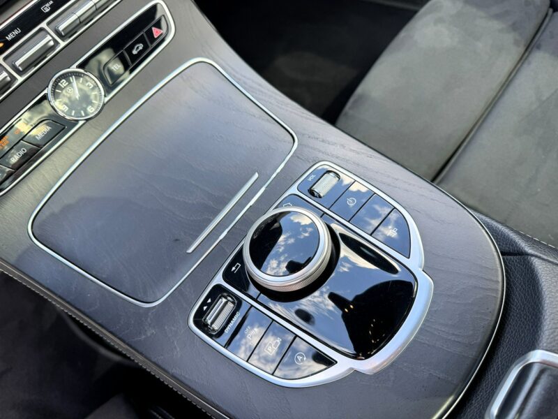 Mercedes E 220 Polski Salon, Pełny serwis, Panorama dach, Kamera cofania, LED, AMG W213 (2016-)