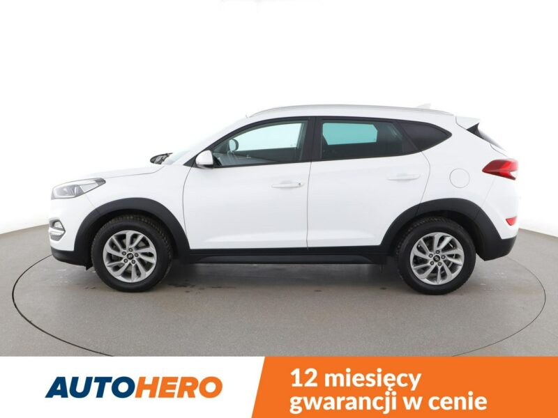 Hyundai Tucson navi klima auto grzane fotele i kierownica kamera i czujniki parkowani III (2015-2020)